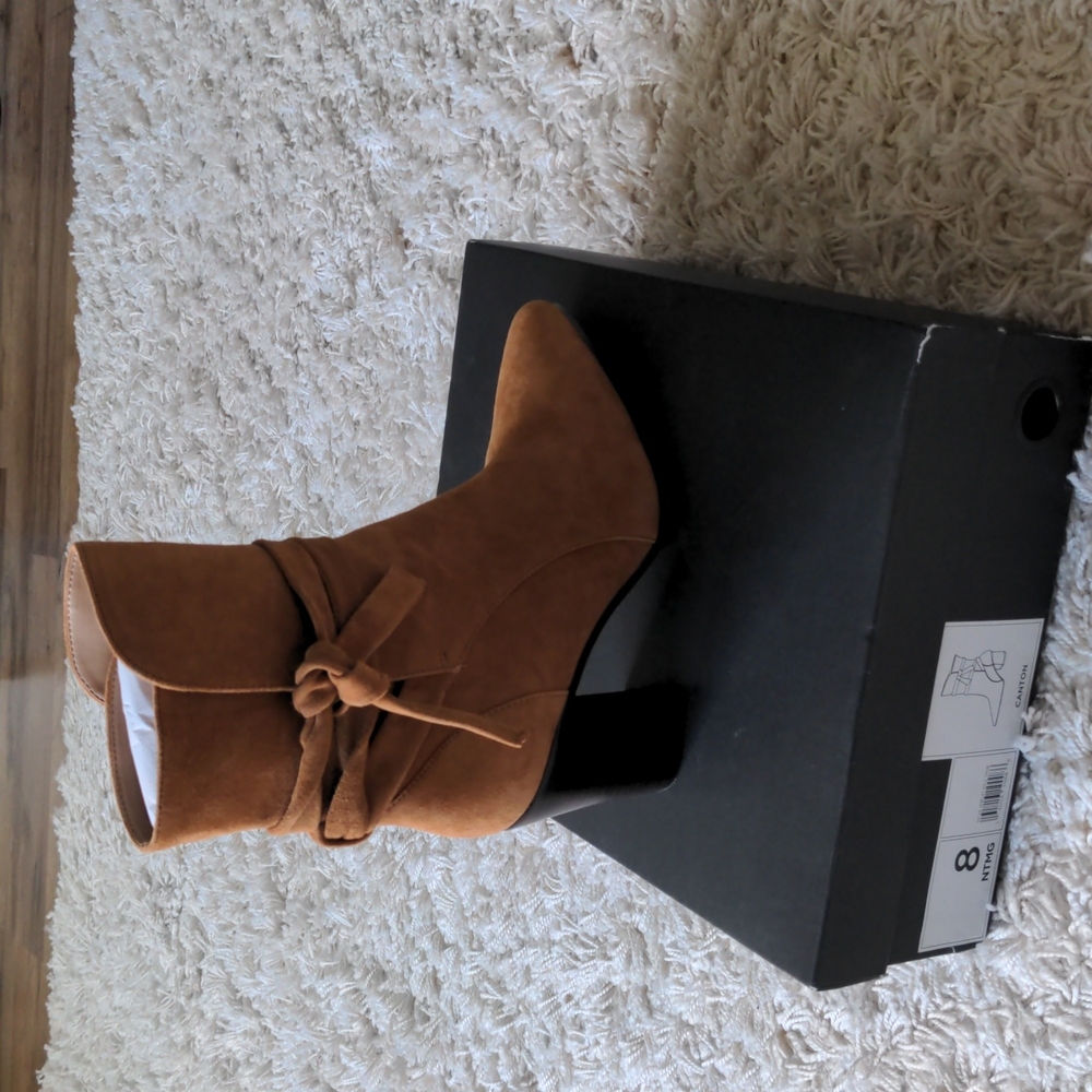 Brand New Canton Bananda Republic boots